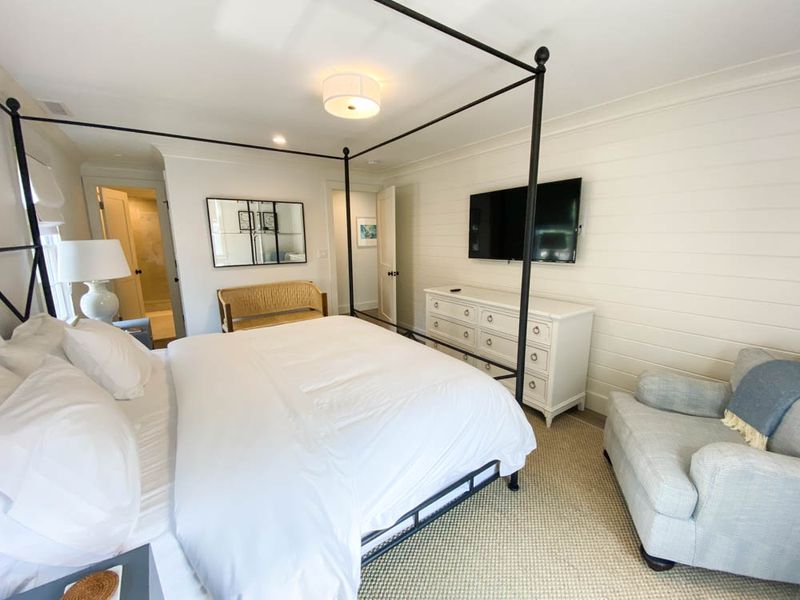Rental Image 17