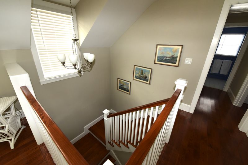 Rental Image 10