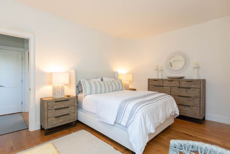 Rental Image 11