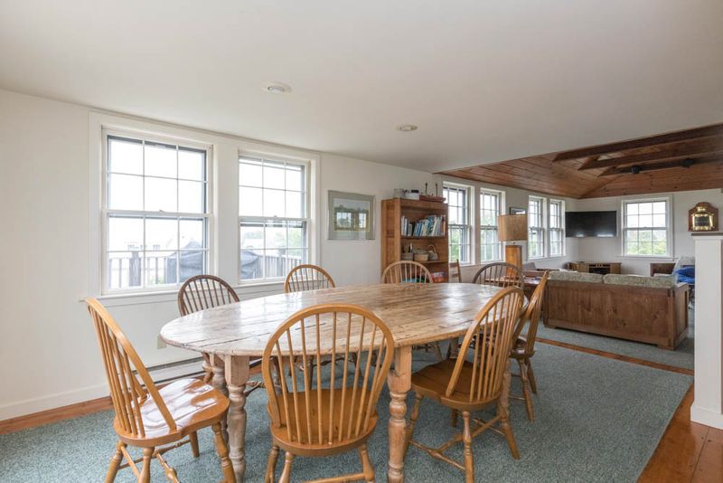 Rental Image 13