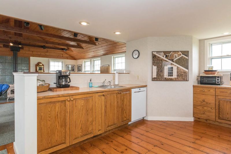 Rental Image 12