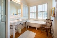 Rental Image 4