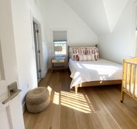 Rental Image 9