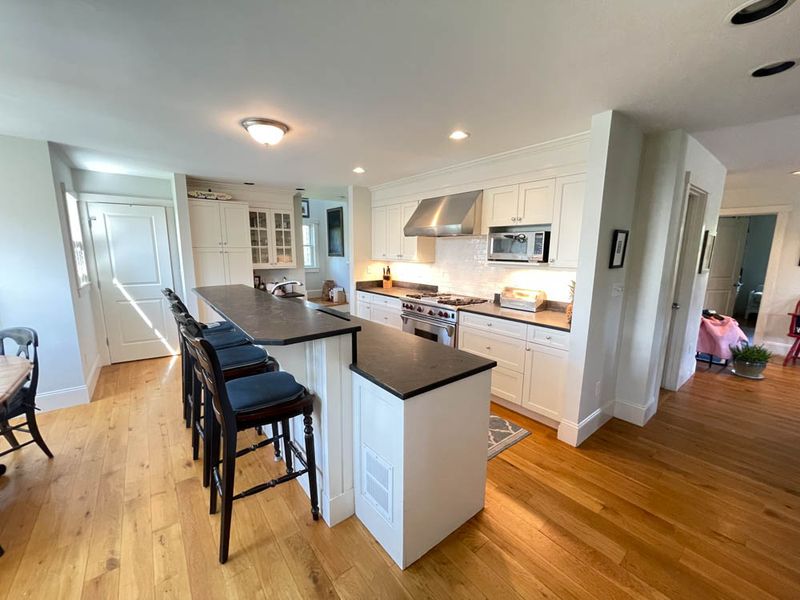 Rental Image 5