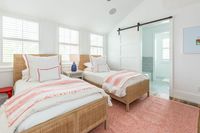 Rental Image 9