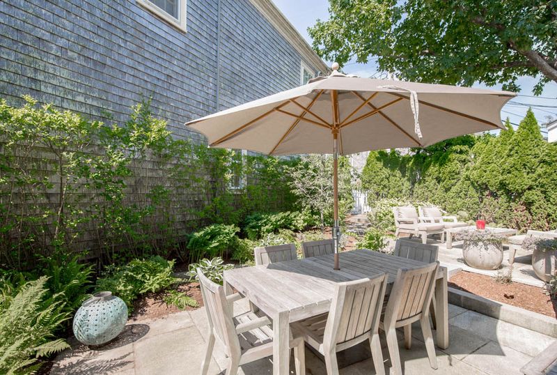 Rental Image 17