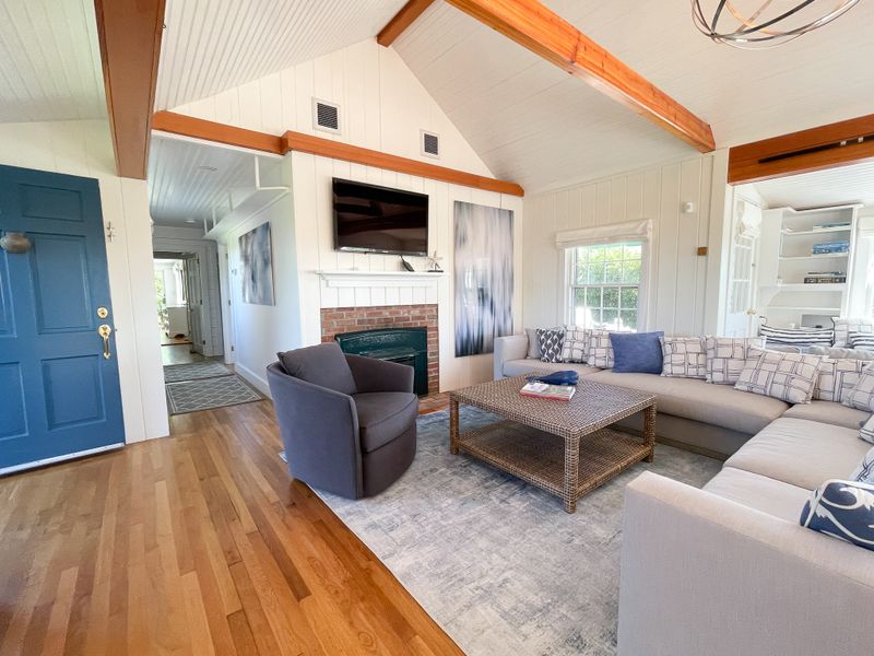 Rental Image 7