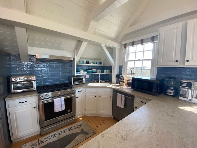 Rental Image 11