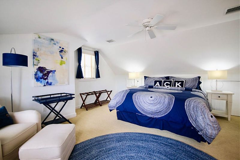 Rental Image 8