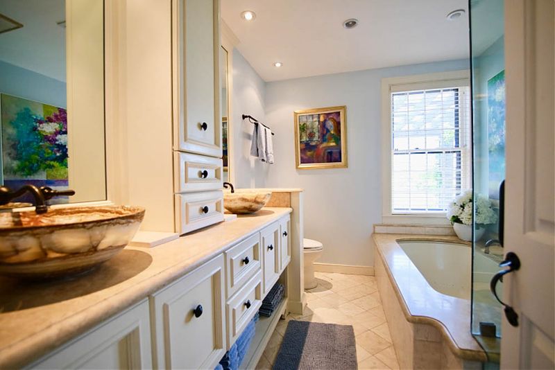 Rental Image 13
