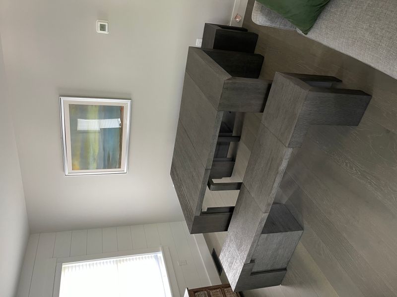 Rental Image 14