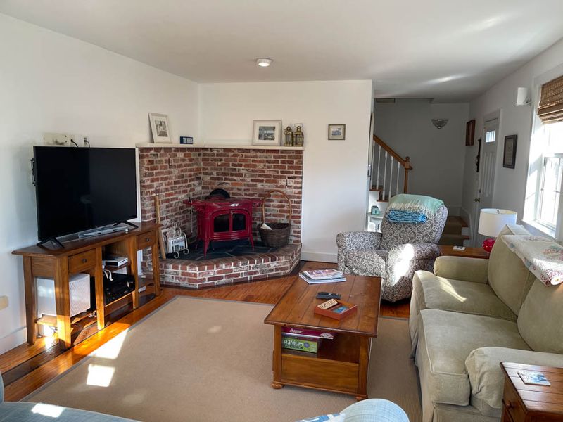 Rental Image 9