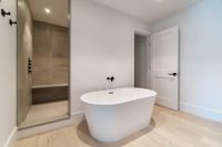 Rental Image 32