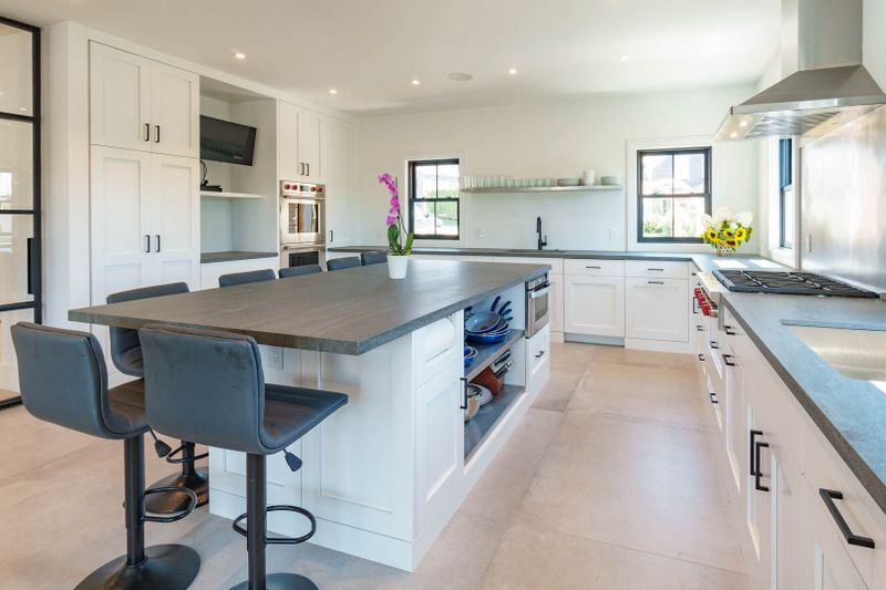 Rental Image 9