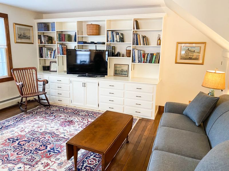 Rental Image 5