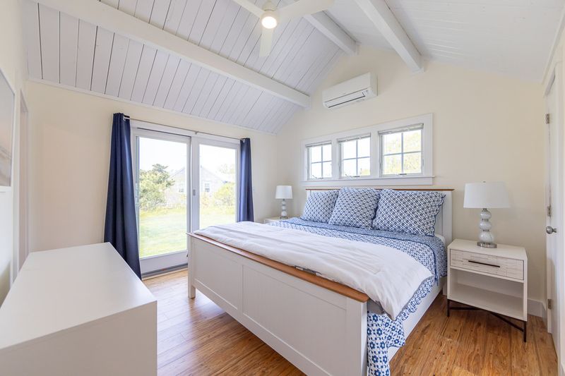 Rental Image 10