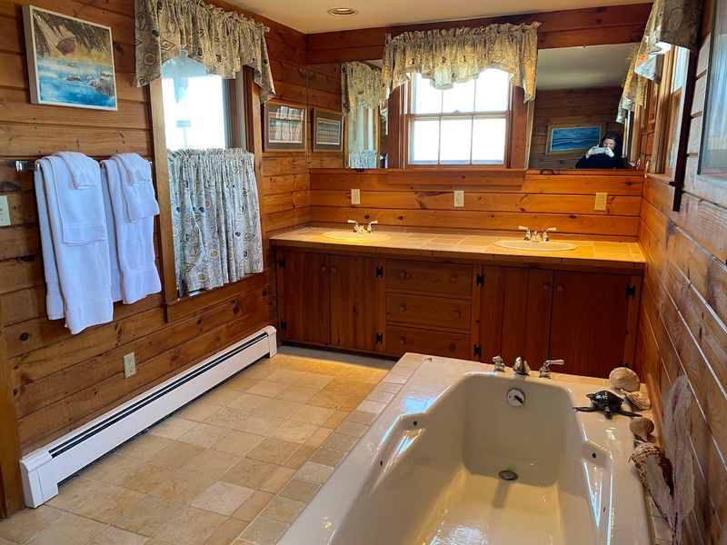 Rental Image 12