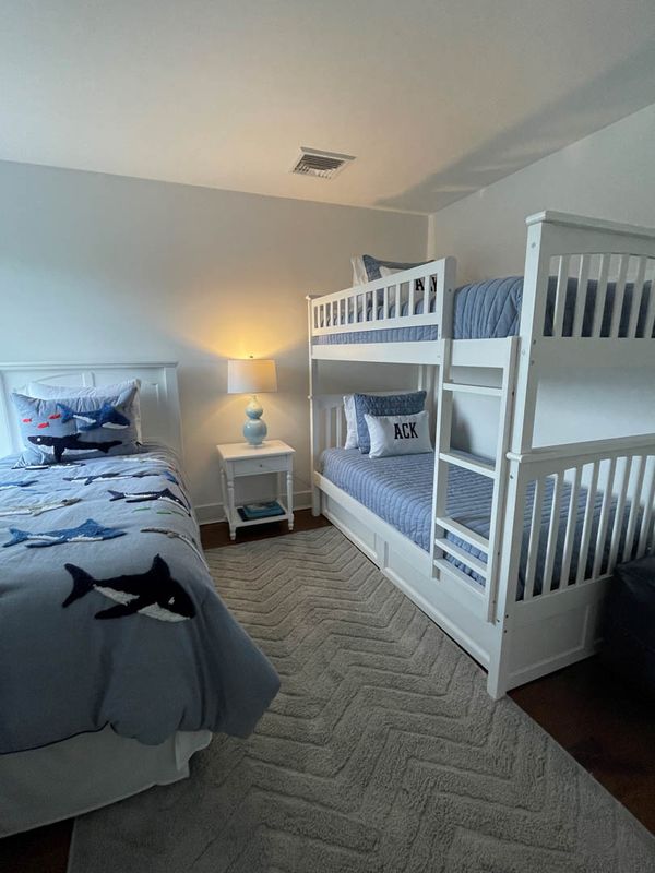 Rental Image 19