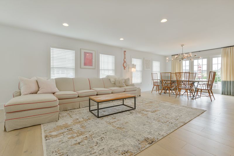 Rental Image 17