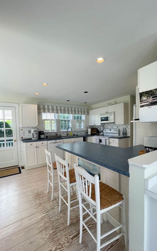 Rental Image 14