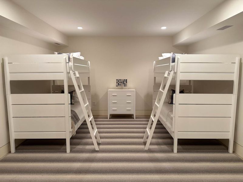 Rental Image 20