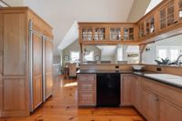 Rental Image 8