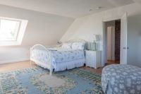 Rental Image 16
