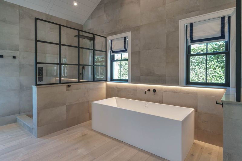 Rental Image 17