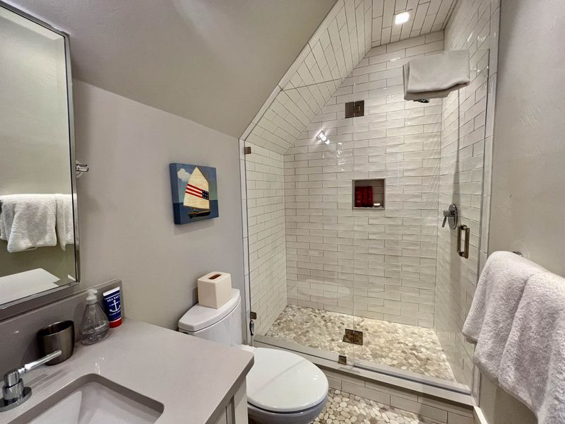 Rental Image 17