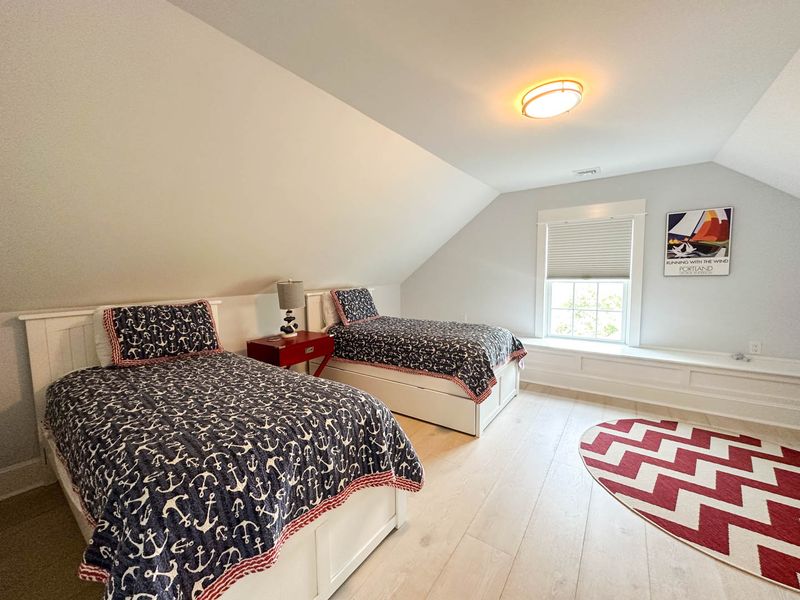 Rental Image 18