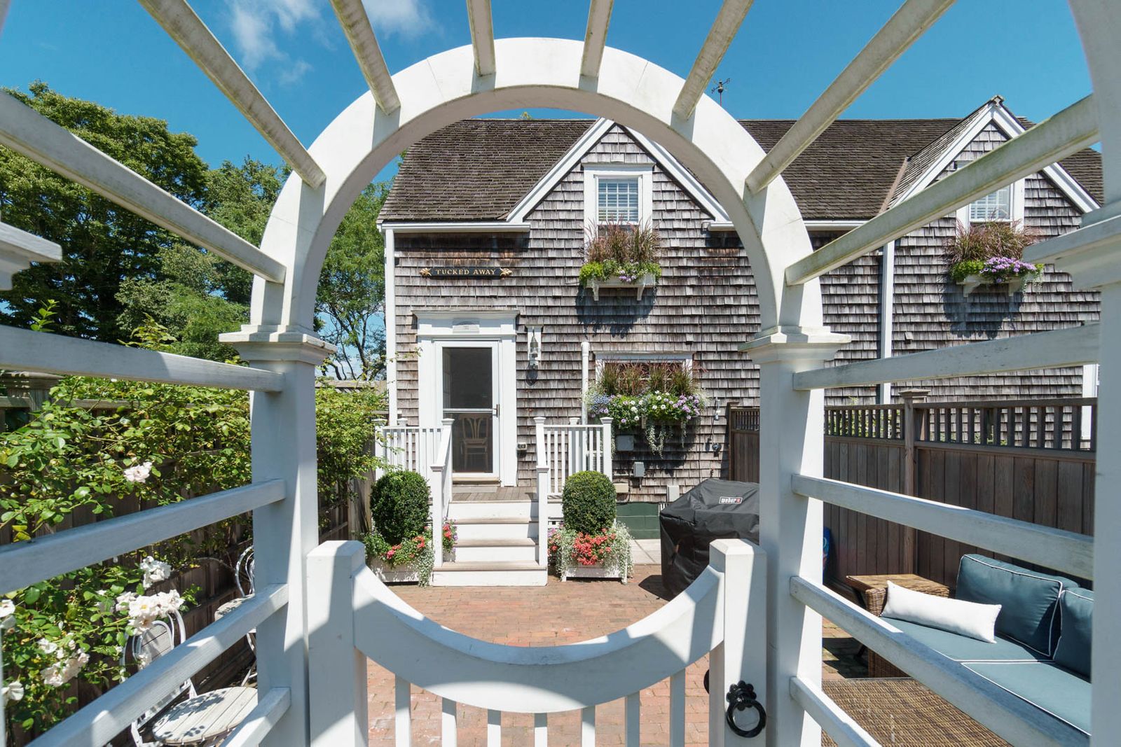 Rental Image 1