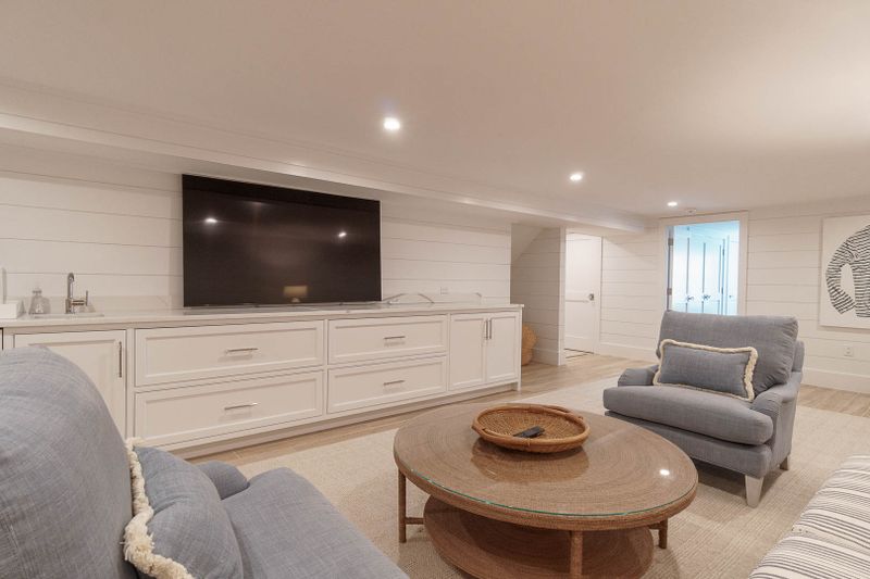 Rental Image 29