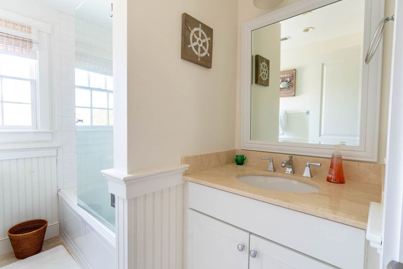 Rental Image 22