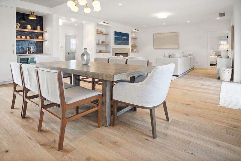 Rental Image 16