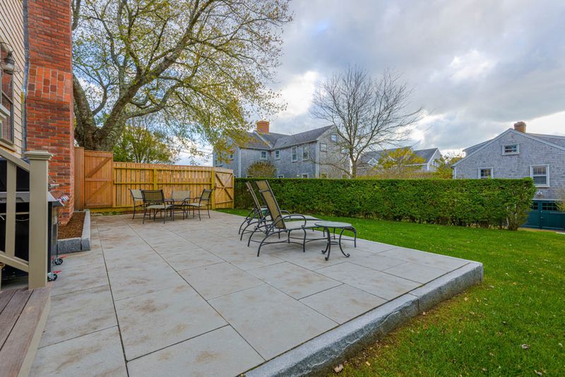 Rental Image 43