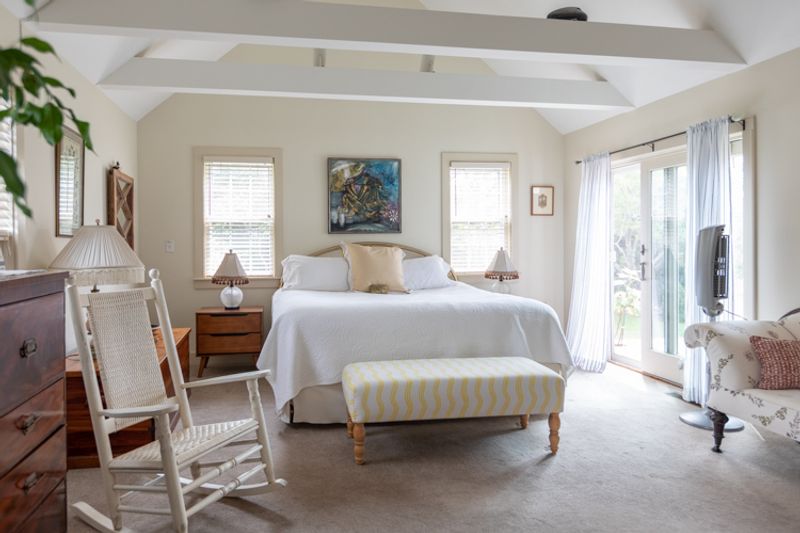 Rental Image 15