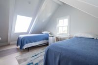 Rental Image 16