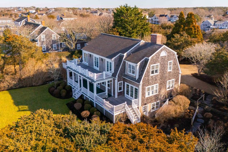 6 Berkeley Ave Image