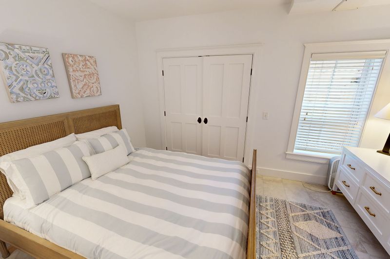 Rental Image 28